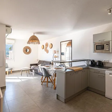Le Clos Des Oliviers - Avec Balcon, Proche Apartment LʼÎle-Rousse